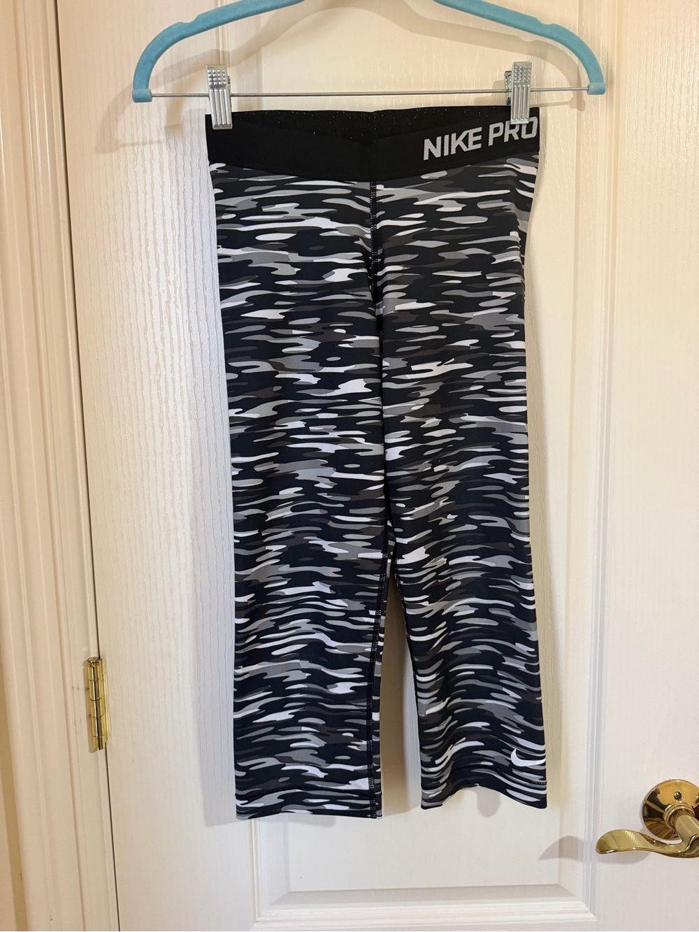 Nike Black & Gray Camo Leggings